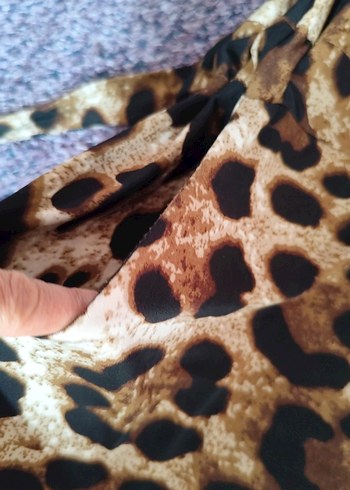 Leopar Desenli Uzun Kadın elbise - Görsel 3