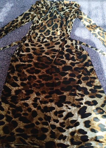 Leopar Desenli Uzun Kadın elbise - Görsel 2