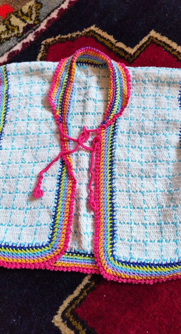 Renkli Örgü Kız Çocuk yelek el örgüsü yeni gibi - Görsel 2