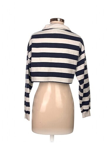 universal Beden Bershka Sweatshirt %70 İndirimli.