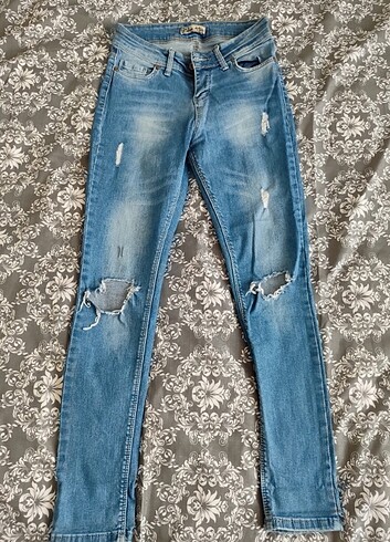 Yırtık Pantolon