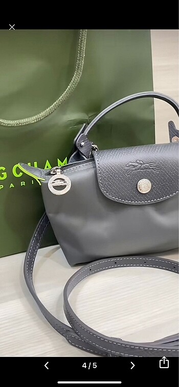 Longchamp pouch