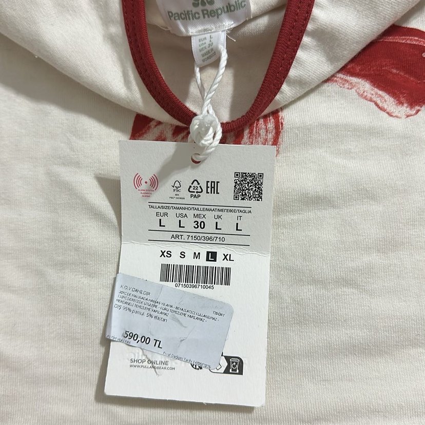 Kırmızı Baskılı İnce Askılı Kadın Atlet - Görsel 2