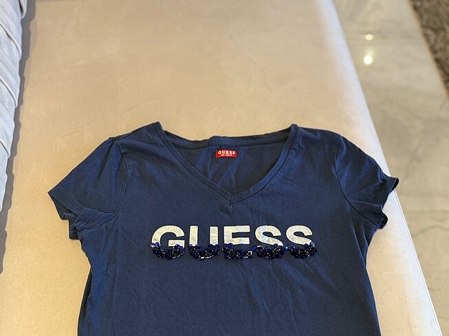 s Beden Orjinal Guess bluz