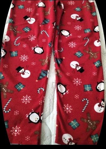 Uzun Kollu Kırmızı Baskılı Kadın Pijama takımı - Görsel 2