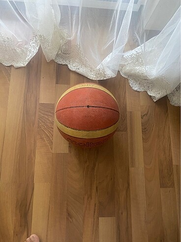  Basketbol topu