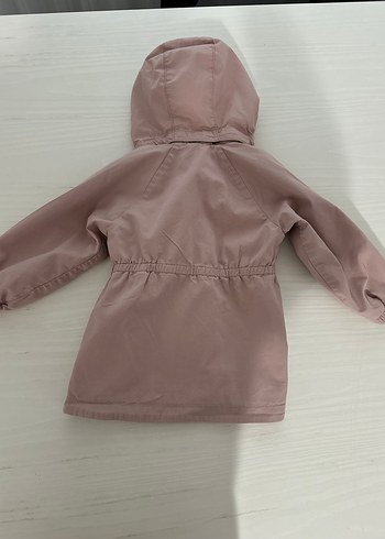 Kız Çocuk Kapüşonlu Bej Yağmurluk - Görsel 4