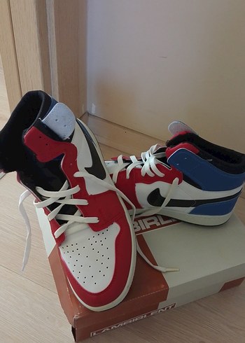 Kırmızı Beyaz Basketbol Ayakkabısı Velcro - Görsel 2