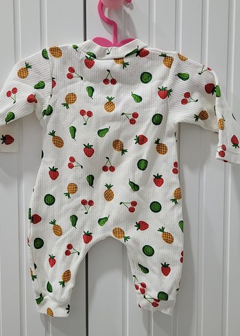 Renkli Desenli Beyaz Bebek Kız Tulum - Görsel 3