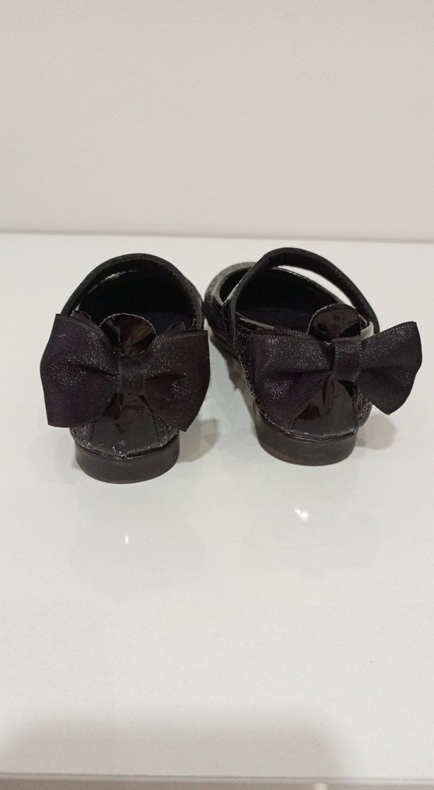 Kız Çocuk Siyah Parlak Kemerli Babet - Görsel 4