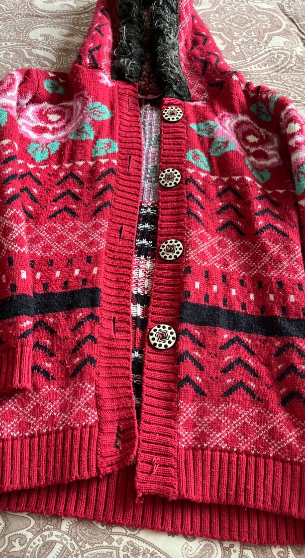 Kız Çocuk Kırmızı Desenli Triko Hırka - Görsel 2