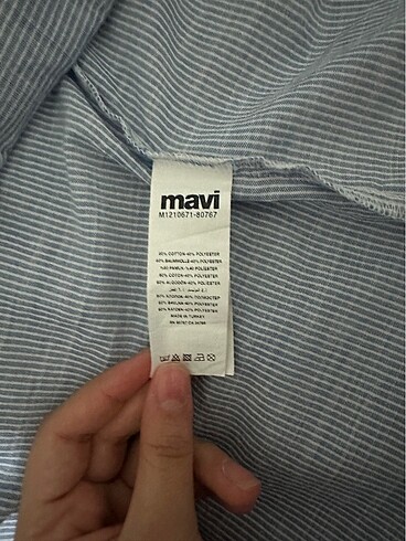 38 Beden mavi Renk Mavi marka gömlek