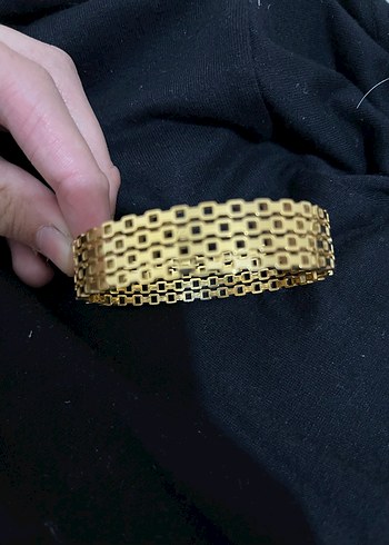 Zincir Detaylı Altın Renk Kadın Bileklik - Görsel 2