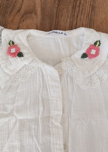 Dantel Yakalı Nakışlı Kız Keten Gömlek - Görsel 3