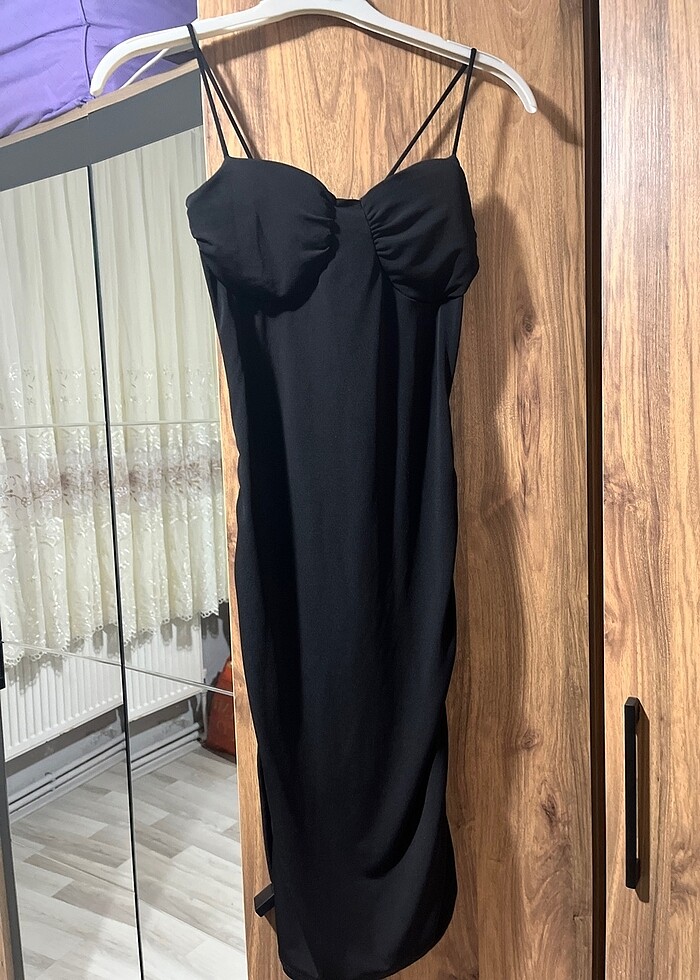 Siyah Yanları Büzgülü Mini Elbise - Görsel 3