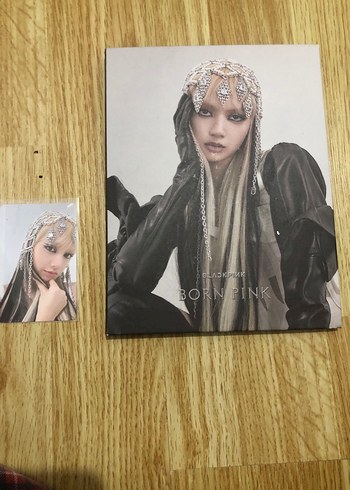 BLACKPINK Born Pink lisa albüm