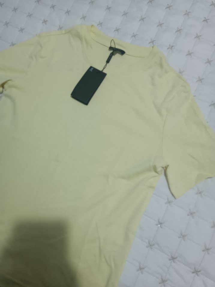 Sarı Pastel Kısa Kollu Tişört - Görsel 3