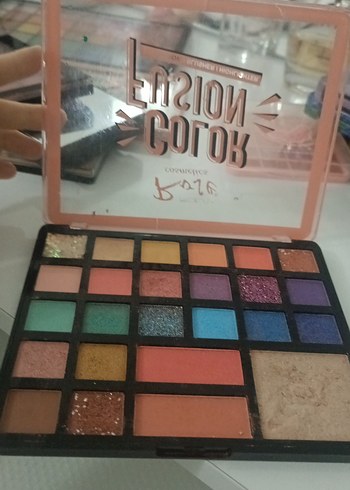 Çok Renkli Color Fusion Göz Farı Paleti - Görsel 2