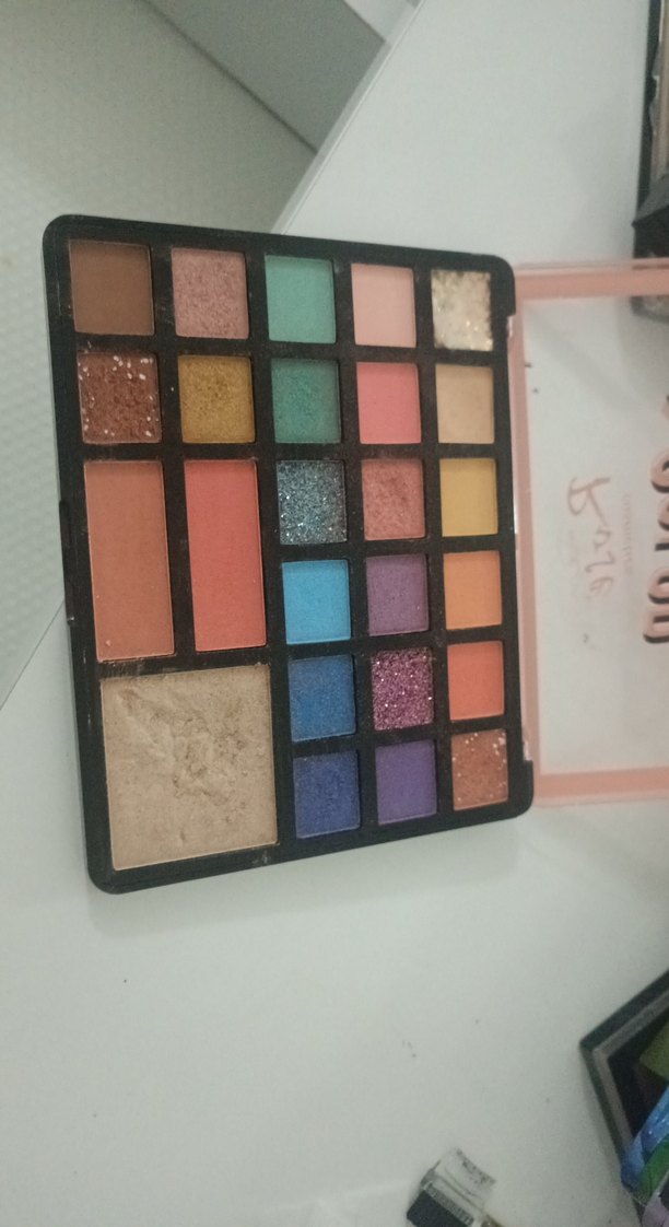 Çok Renkli Color Fusion Göz Farı Paleti - Görsel 4