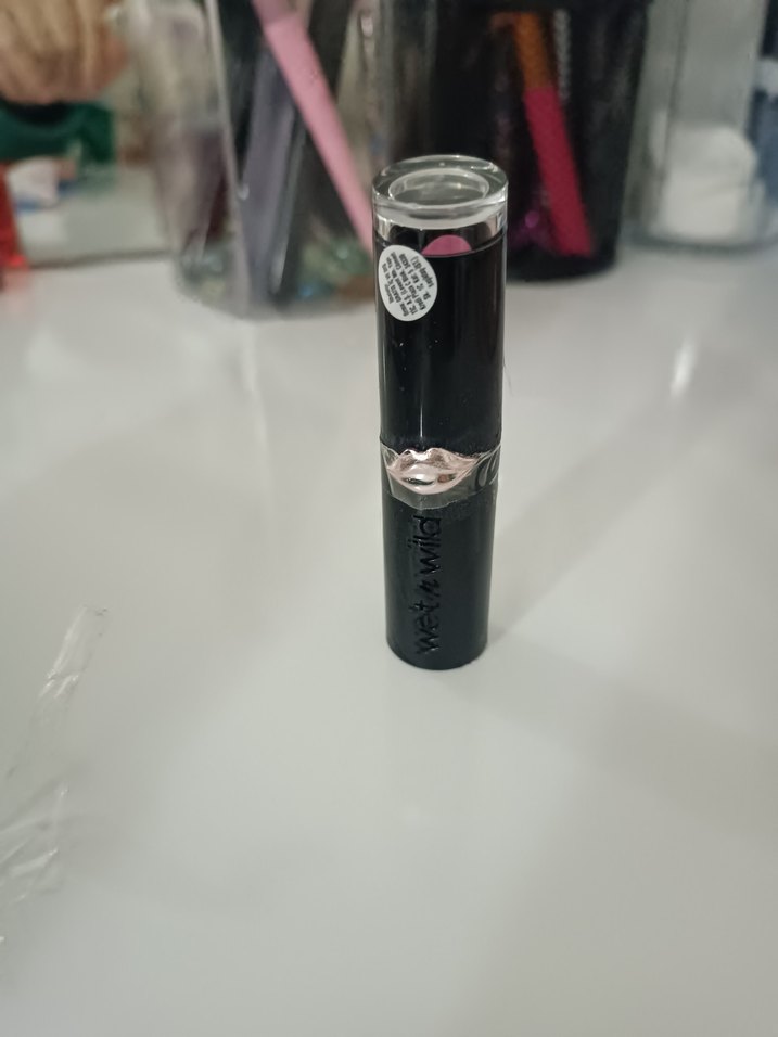 Wet n Wild pembe  Mat Ruj - Görsel 2