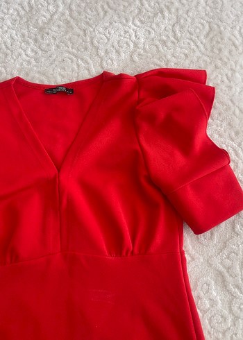 Kısa Kollu Kırmızı Fırfırlı Mini Bluz - Görsel 4