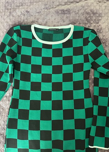 Uzun Kollu Kareli Triko Elbise - Görsel 3