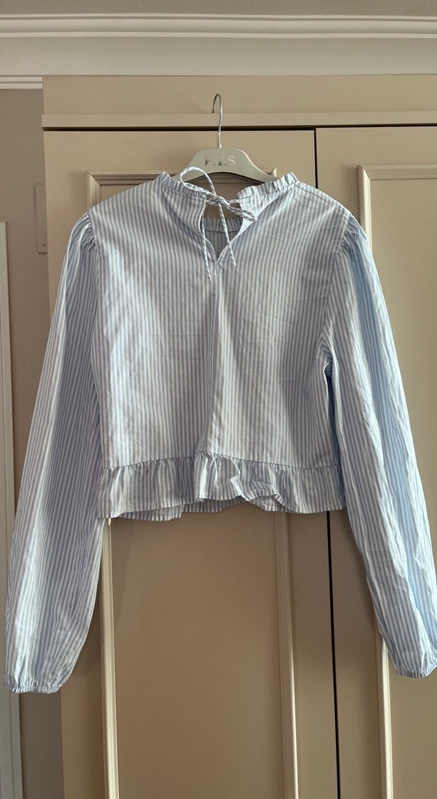 Mavi Çizgili Fırfırlı Uzun Kollu Keten Bluz - Görsel 2