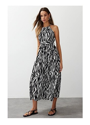 Siyah Desenli Dokuma Elbise  - Görsel 6