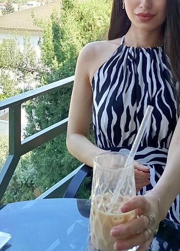 Siyah Desenli Dokuma Elbise  - Görsel 2