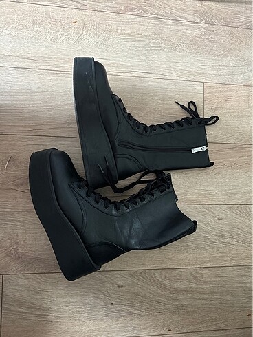 Zara bot