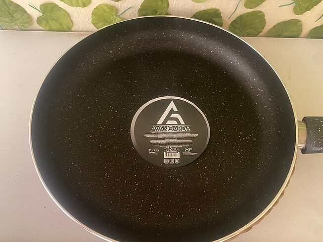 Tava 32 cm