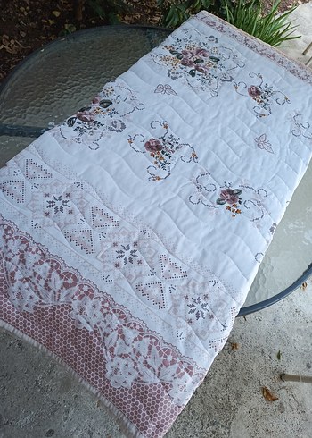 Çiçek Desenli Gri Yatak Örtüsü - Görsel 3