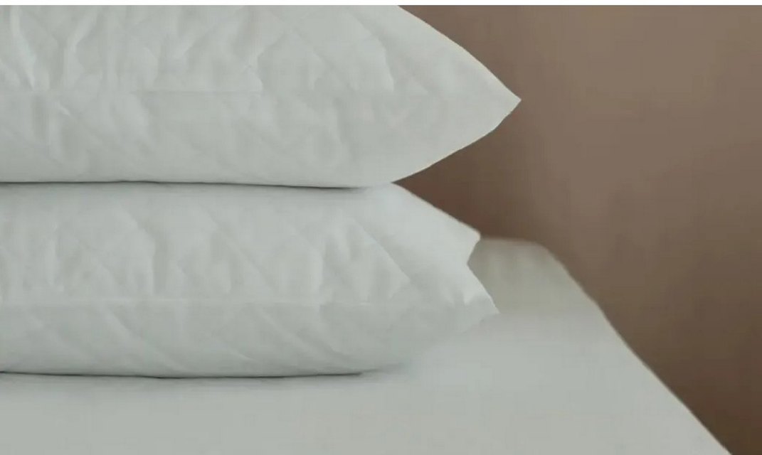 Beyaz Düz Yastık ve Yastık Kılıfı - Görsel 2