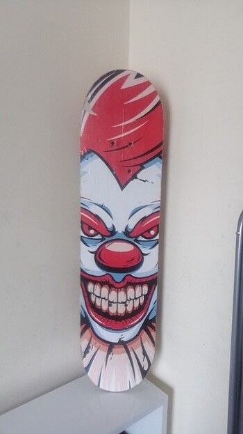 joker baskili tasarim kaykay