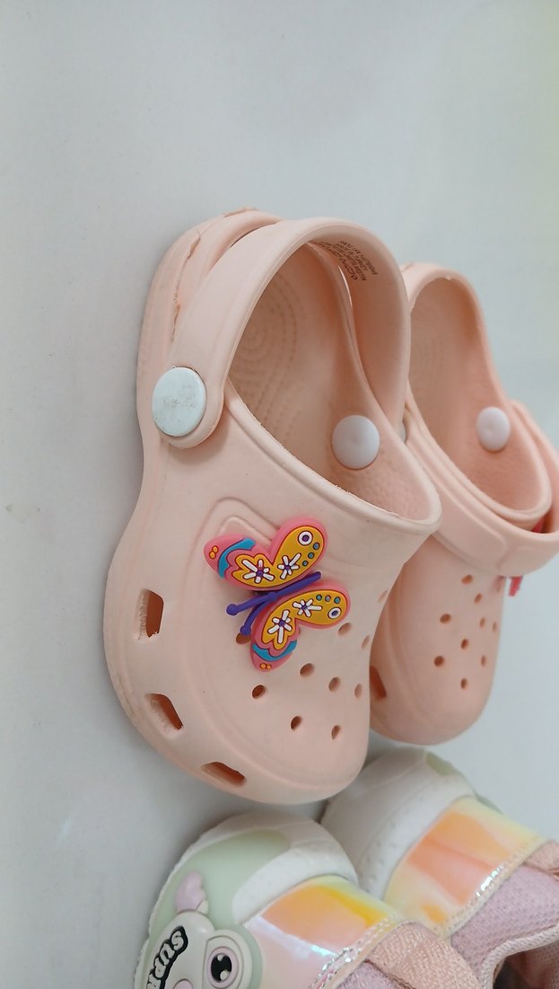 Kız Çocuk Pembe Spor Ayakkabı ve Terlik Seti - Görsel 3