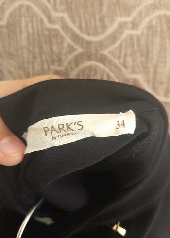 34 Beden Düğmeli Siyah Midi Uzun Kollu Elbise