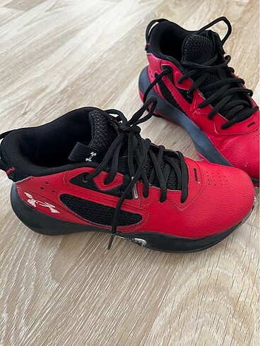 Under armour 36 Numara