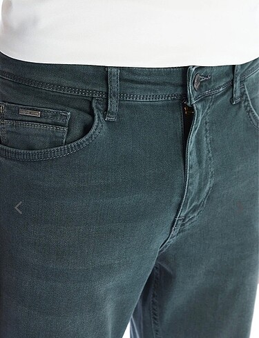 29 Beden mavi Renk Lcw jeans etiketi üzerinde hiç kullanılmadı 28/32 regular fit
