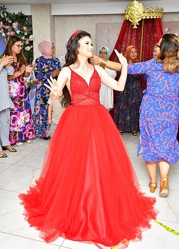 Kına elbisesi