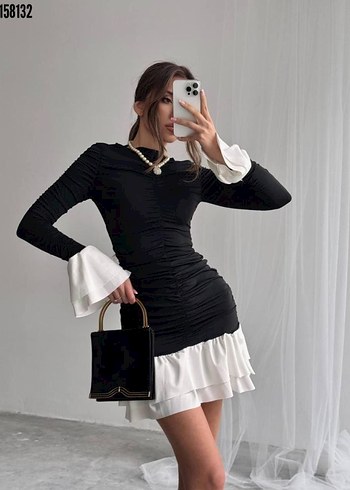 Uzun Kollu Mini Elbise