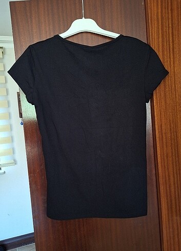 LC Waikiki HIC GIYILMEMIS TSHIRT