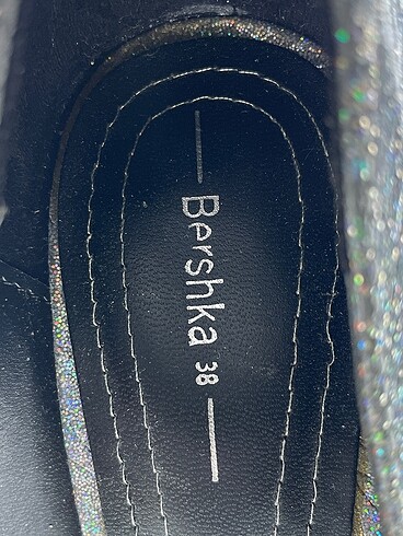 38 Beden gri Renk Bershka Stiletto %70 İndirimli.