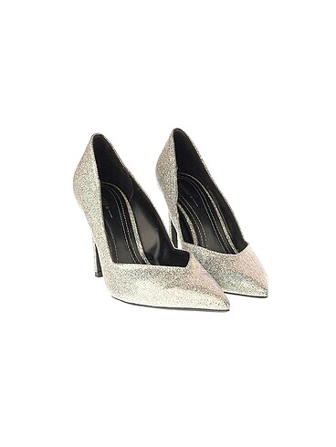 Bershka Bershka Stiletto %70 İndirimli.