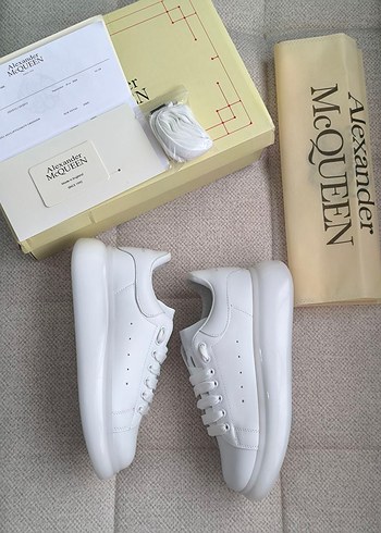 Alexander McQueen - Görsel 2