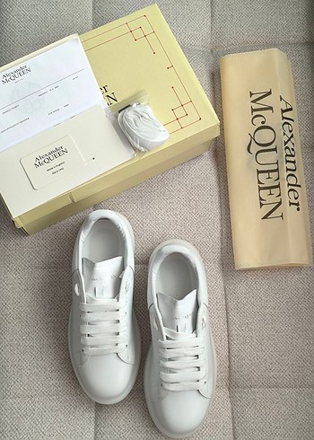 Alexander McQueen - Görsel 6