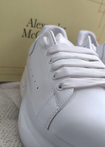 Alexander McQueen - Görsel 3