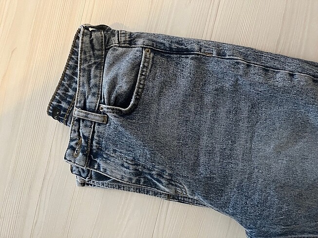 36 Beden mavi Renk Jean yandan yırtmaçlı