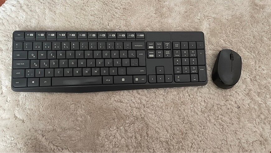 Logitech Kablosuz Klavye Mouse Seti