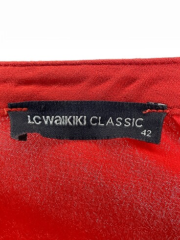 42 Beden turkuaz Renk LC Waikiki Bluz %70 İndirimli.