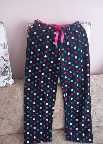 44 Beden Renkli Puantiyeli 44 46 beden likralı Alt pijama yeni